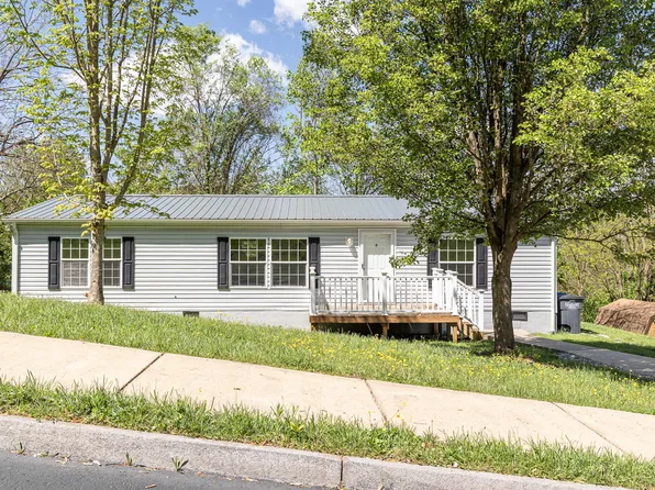 1018 Bertha Greer St, Kingsport, TN 37665