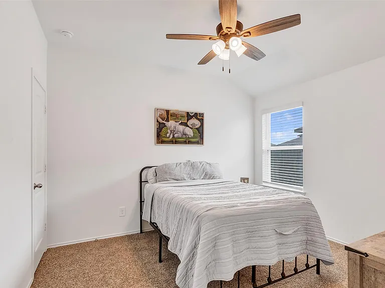 1012 Llano Trl — Photo 29