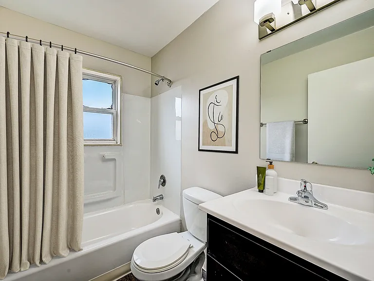 Recently Renovated Townhouse Style Apartments featuring New gray carpet, Neutral paint scheme, Premium hardwood-style flooring, Neutral paint scheme, Upgraded light fixtures, New cabinets, Matching stainless steel appliances, Washer/Dryer, Air conditionin