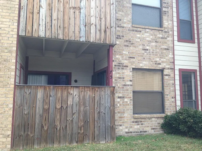 1107 Verde Dr #75 — Photo 2