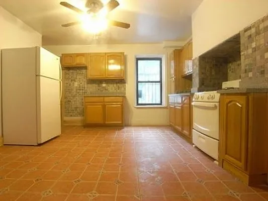 Rented by Citi Habitats | media 23