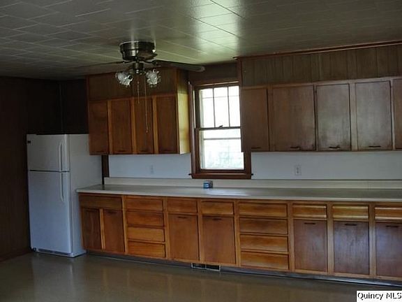 Home for Sale in Quincy, IL $92,500