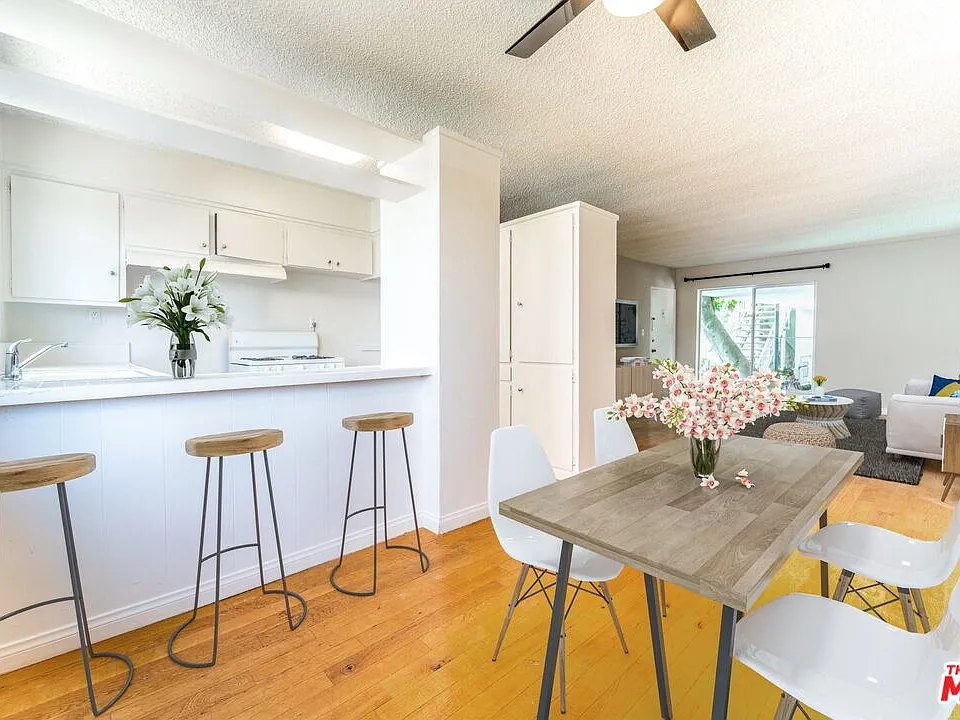 941 N San Vicente Blvd #1