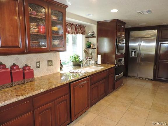 5th image of 15268 Ilex Dr