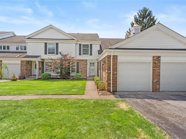34100 Chagrin Blvd APT 1105, Moreland Hills, OH 44022
