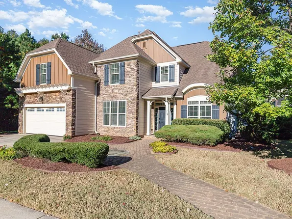 237 Plantation Dr, Youngsville, NC 27596