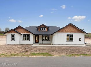 89212 Arrowhead Rd, Warrenton, OR 97146