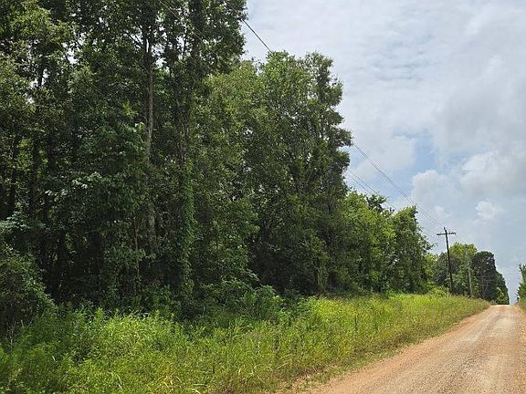 2nd image of 1008 Cisco Rd