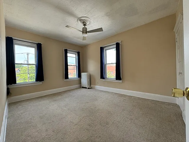 135 Cresskill Ave #2 — Photo 4