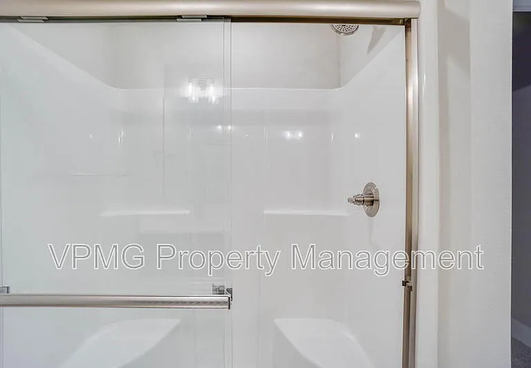 313 E Caribou Ct — Photo 29