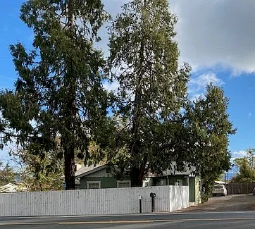 3487 E Highway 20 — Photo 1