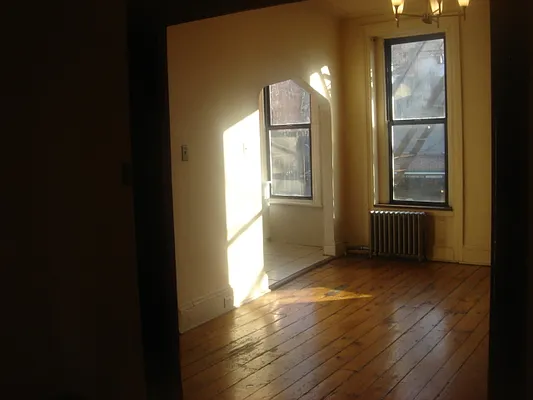 Rented by L.Nelson & Associates | media 14