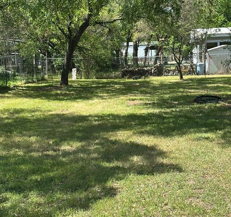 1st image of 406 Whippoorwill Dr