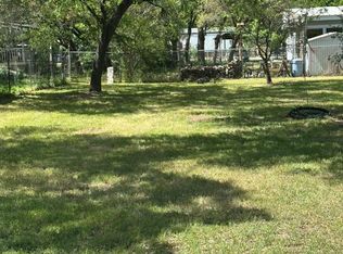 406 Whippoorwill Dr, Granbury, TX 76049