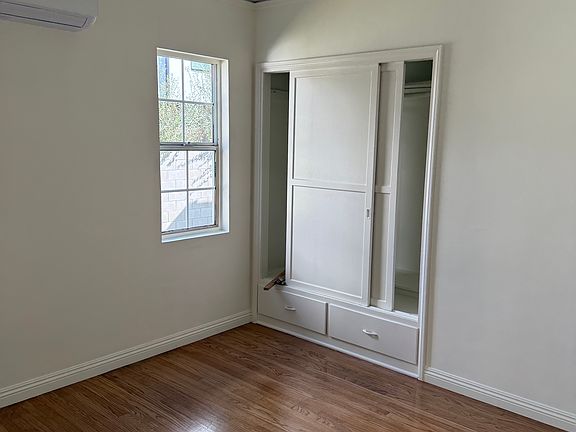 2nd image of 2343 Ridgeview Ave #2