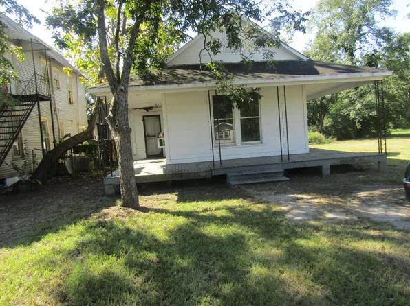 404 W Oconee St, Fitzgerald, GA 31750