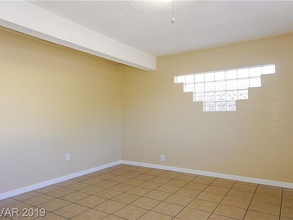 4th image of 4645 E Harmon Ave