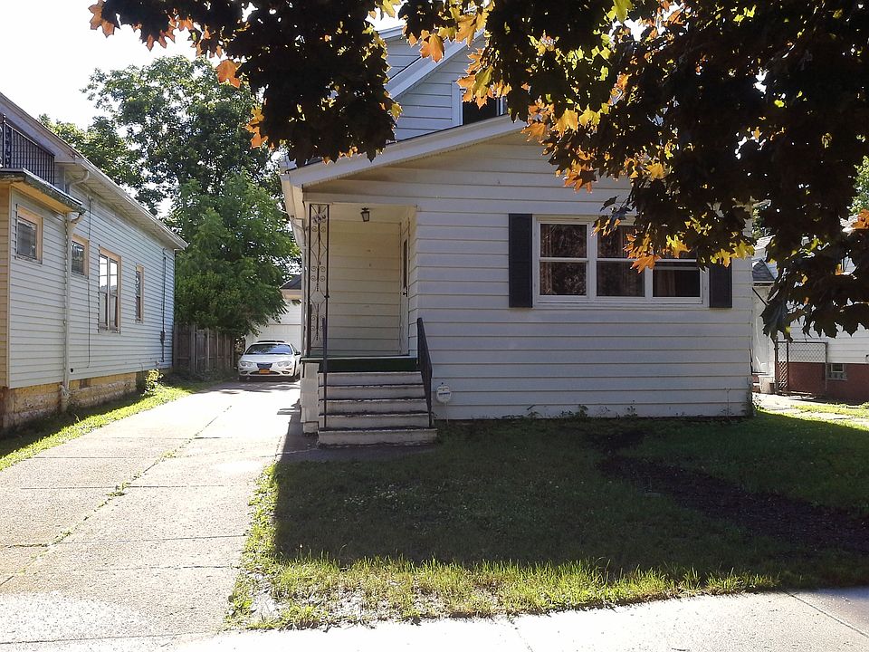 1st image of 140 Wright Ave