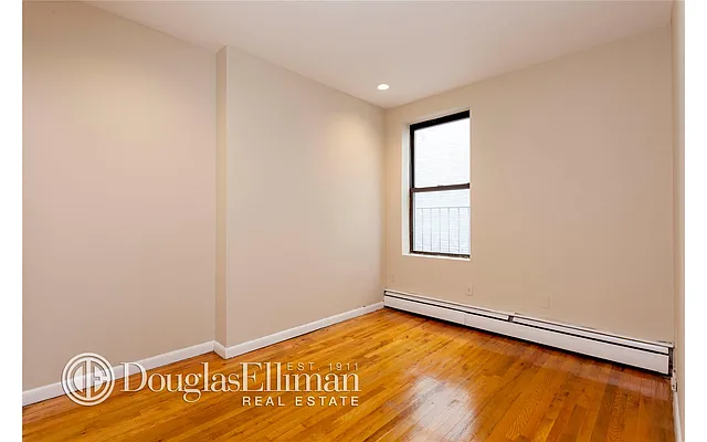 Sold by Douglas Elliman | media 8