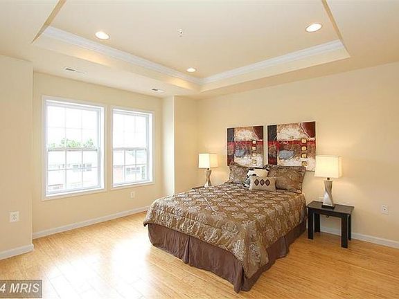 Master Bedroom Upper Level