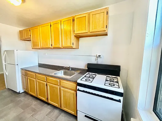 Rented by Keller Williams NYC | media 7