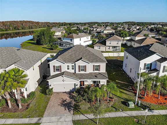 3rd image of 3851 Mount Vernon Way