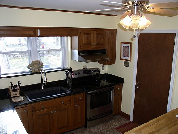 Kitchen - Granite Counters