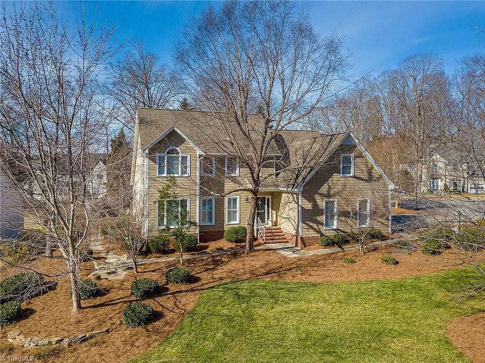 1st image of 4842 Worchester Pl