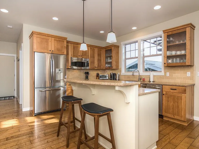 2422 Lolo Dr — Photo 10