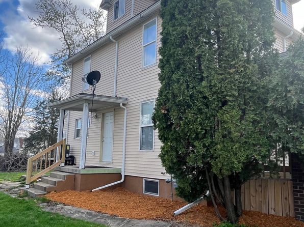 307 E Central Blvd, Kewanee, IL 61443