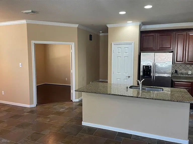 15 Innerwoods Pl — Photo 8