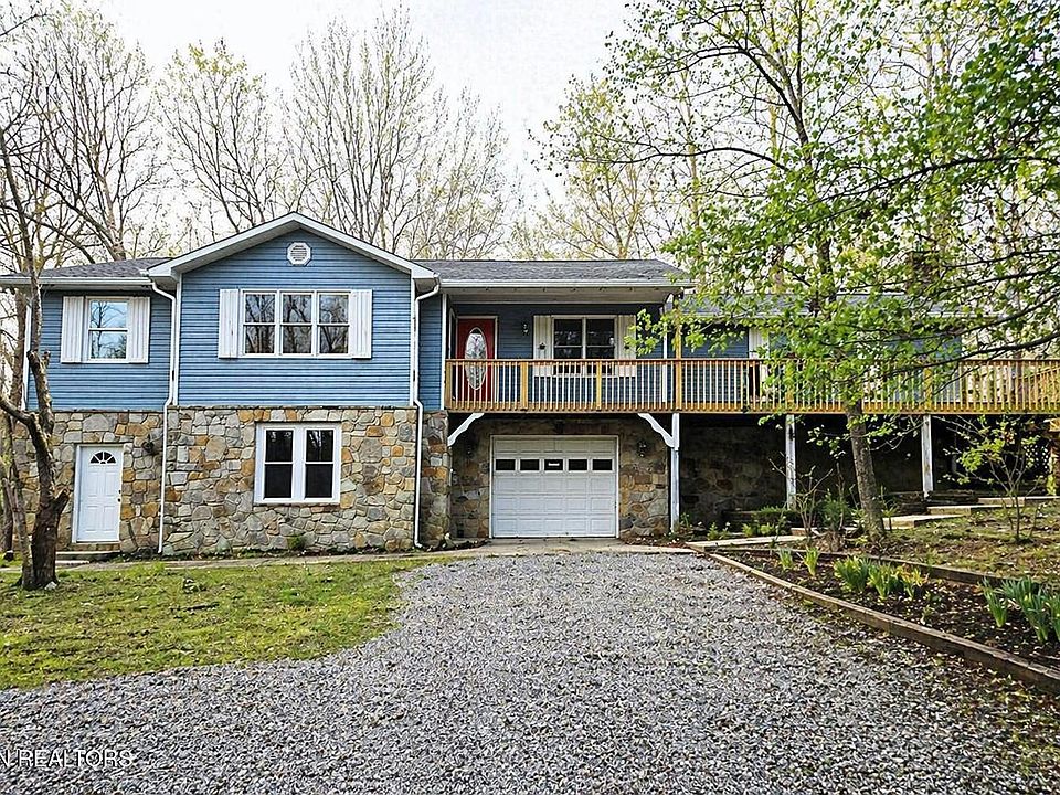 1st image of 416 Walker Hollow Dr