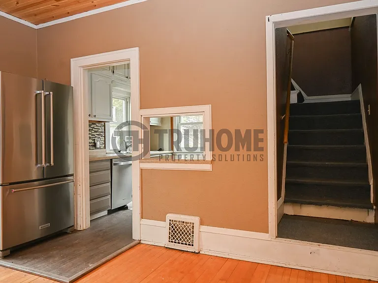 520 N 7th St — Photo 3