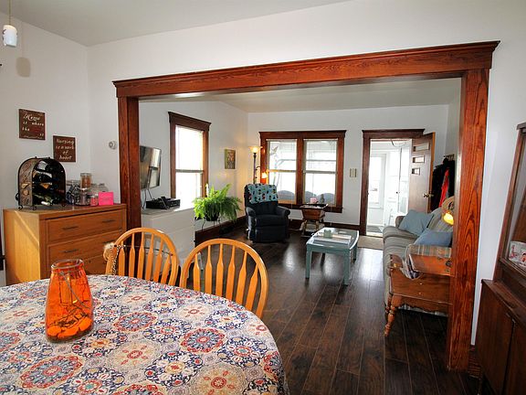 5th image of 511 Canton St