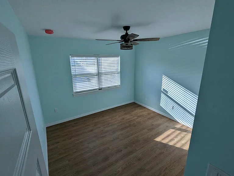 14802 Randolph Ct — Photo 7