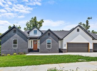 2061 Hopkins Ln, Pea Ridge, AR 72751