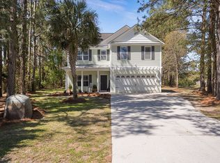 104 Fisher Pl, Hampstead, NC 28443