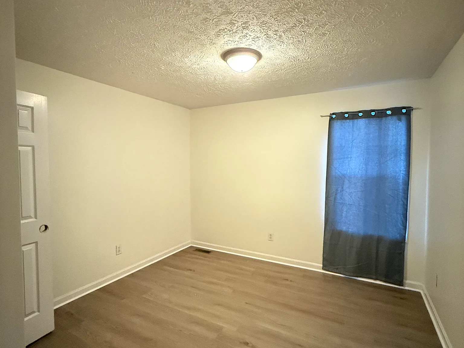 3 bed, 1148 sqft, $1,600 — Photo 4