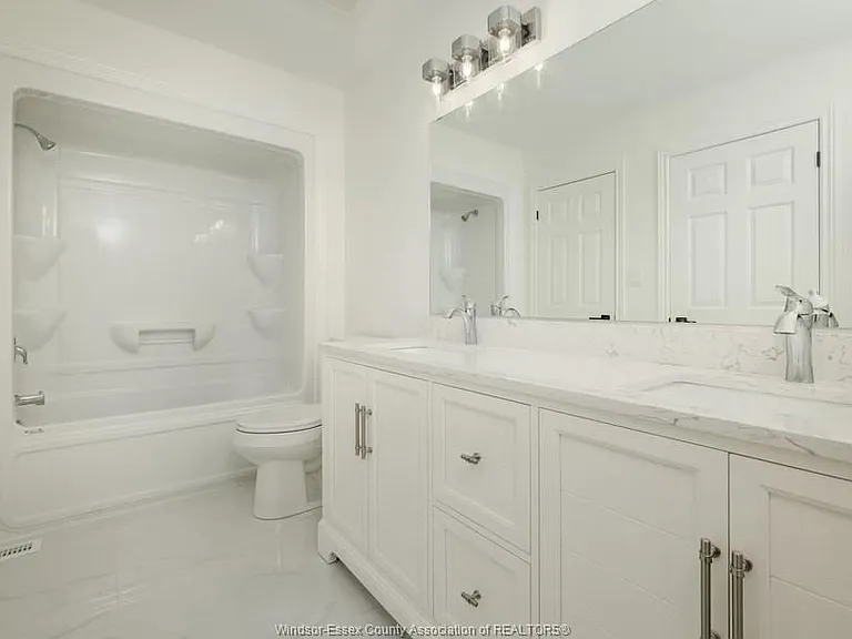 1662 Fieldcrest Ln — Photo 10