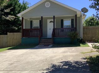 814 Battle Creek Dr, Dalton, GA 30721