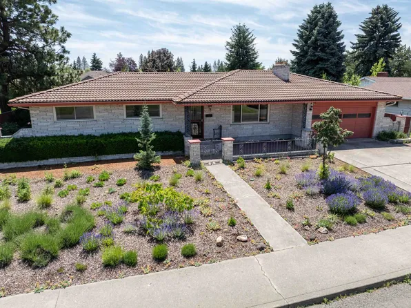 1817 W Courtland Ave, Spokane, WA 99205