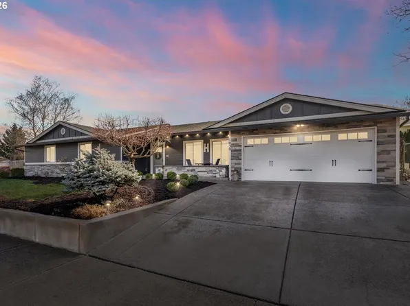 1030 Willamina Ave, Forest Grove, OR 97116