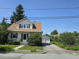 21 Arbutus Rd, Worcester, MA 01606