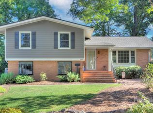 2825 Spring Valley Rd, Charlotte, NC 28210