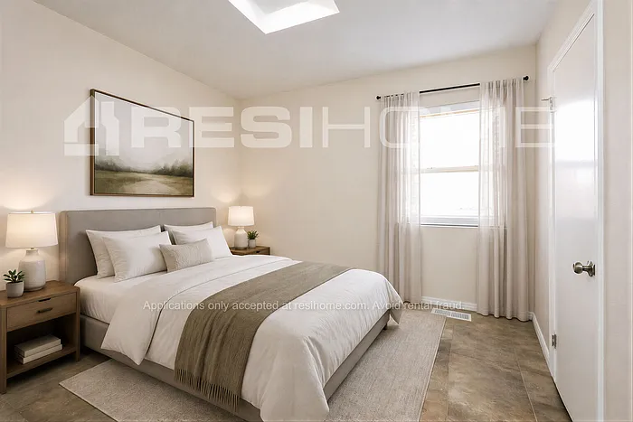 736 Smalley Dr — Photo 9