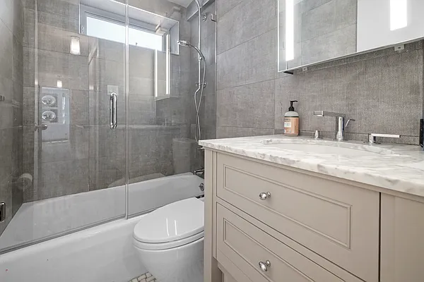 Rented by Corcoran | media 26