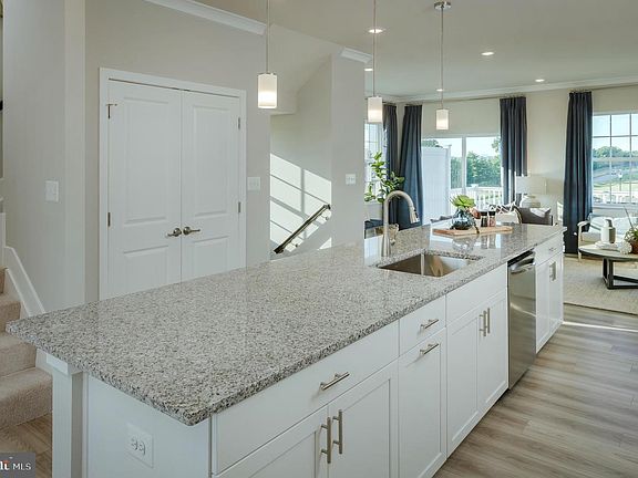 4th image of LOT 11432 102 Starlight Pl
