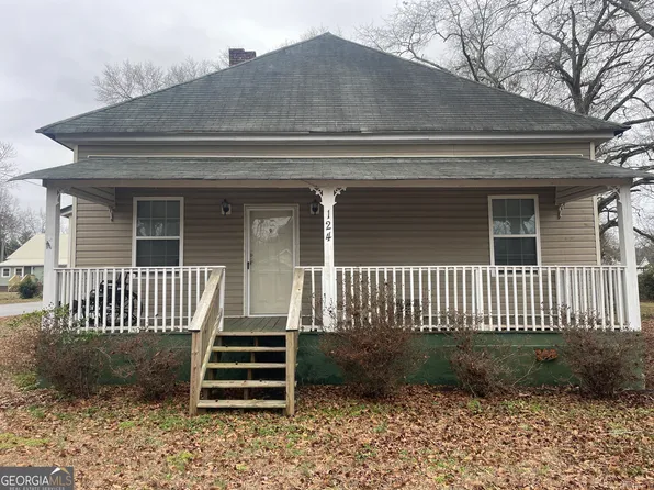 124 Harper St, Jackson, GA 30233