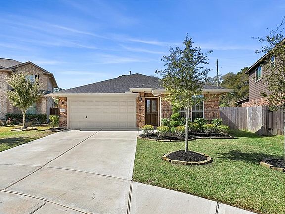 3rd image of 15611 Whisper Woods Dr