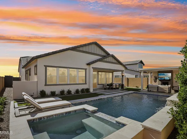 8128 E JASMINE Street, Mesa, AZ 85207